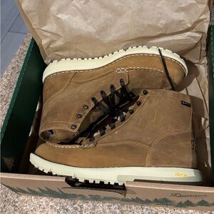 Danner Logger Moc 917 GTX Bone Brown 9.5 Men's Boots Gore-Tex